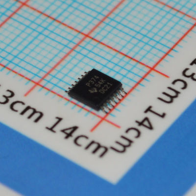 TLC374CPWR Comparatore Quad CMOS 2μs Risposta 2.7-16V Alimentazione 1mV Offset Uscita Push-Pull TSSOP-14 -40°C a +125°C Grado Industriale