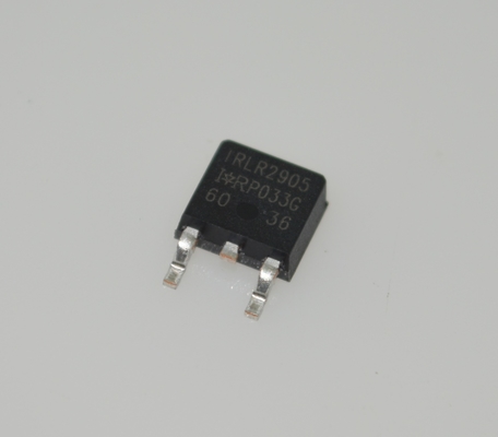 IRLR2905TRPBF MOSFET 30V 20mΩ Ultra-Basso RDS(on) 60A Alta Corrente Velocità di Commutazione Veloce Valutato per Valanga Pacchetto TO-262 (D2PAK) Senza Piombo per Azionamenti Motore e Conversione di Potenza