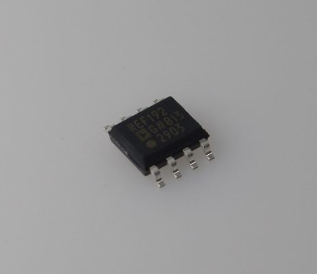 REF192GSZ Riferimento di Tensione a Bassissimo Rumore 2.5V con Accuratezza Iniziale ±0.1%, Deriva 3ppm/°C, Corrente di Riposo 60µA, Uscita 10mA, Intervallo -40°C a +125°C e Package SOT-23