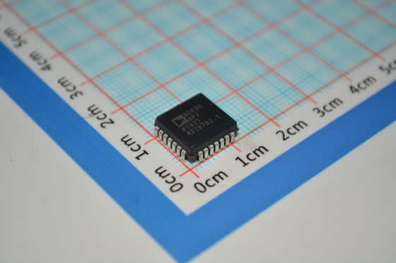 AD698APZ LVDT Signal Conditioner ±12V a ±15V Funzionamento 20kHz Larghezza di banda 0,25% Linearità Alimentazione singola/doppia Intervallo di temperatura industriale per posizionamento e controllo del movimento