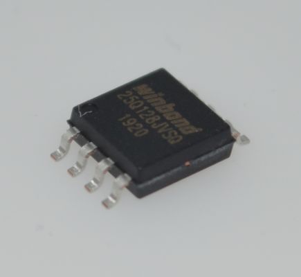 W25Q128JVSIQ 128Mb (16MB) SPI NOR Flash con Quad/DUAL I/O, velocità di clock 133MHz, settori uniformi da 4KB e pagine da 256B. Architettura flessibile, alte prestazioni e basso consumo energetico.