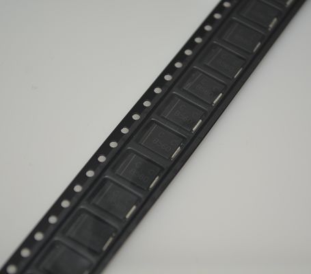 CDBC560-G 560Ω@100MHz Modalità comune Strussione Alta corrente nominale Ampia gamma di temperatura bassa DCR eccellente soppressione EMI RoHS conforme Progettazione compatta Protezione della linea di alimentazione e dati