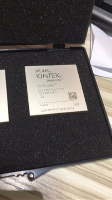 Sfrutta l'FPGA Kintex UltraScale XCKU085 ad alte prestazioni con 1,5 milioni di celle logiche, 1517 I/O, 8,0 GB/s, 34 Mb BRAM, 5,5 Mb UltraRAM, IC 2.5D, Ethernet 100G