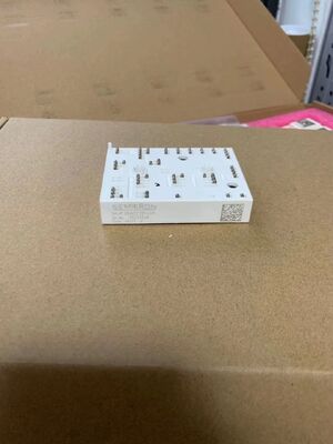 35ACC12F4V1 12V 3.5A Transistor PNP Automotive Bassa VCE(sat) 250mV Alto Guadagno di Corrente Package SOT-223 Qualificato AEC-Q101 Per Commutazione di Carico e Controllo Motore nei Veicoli