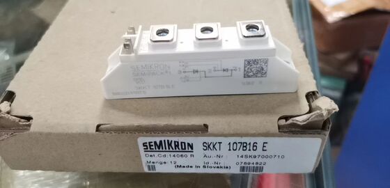SKKT107B16E 1600V 107A Modulo Tiristore Doppio Bassa VF 1.35V Sovratensione 2.4kA Contatti a Pressione Base Ceramica AlN SEMIPACK1 Isolato Certificato UL per Soft Starter e Azionamenti