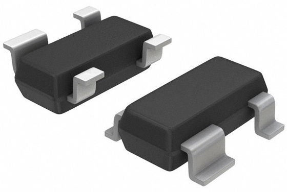 CM1213A-02SR 2A Filtro EMI a doppio canale 50V Rating Wide 100MHz-3GHz Attenuazione bassa perdita di inserimento Ideale per la protezione delle linee di dati ad alta velocità