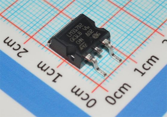 LM317D2T 1.5A Adj. regolatore 1.2-37V Uscita TO-263-3 ±1% Precisione Protezione termica -40°C a +125°C