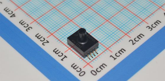Sensore di pressione MPXM2010GS 10kPa, uscita 0-40mV, accuratezza ±1.5%, SOP-6, alimentazione 3-6V, da -40°C a +125°C, resistente ai media