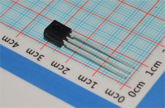 P34836 Amplificatore di potenza RF 5G NR Alimentazione 3.3-5V 28dB Guadagno 30-6000MHz QFN-16 +105°C Funzionamento Controllo di polarizzazione integrato