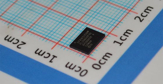 S25FL256SAGNFI010 256Mb (32MB) Serial NOR Flash 104MHz SPI 100K cicli di cancellazione/programmazione Ritenzione dati di 20 anni 2.7-3.6V WSON-8 -40°C a +85°C Grado Automotive