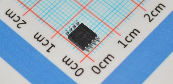 W25Q32JVSSIQ Flash SPI 32Mb 104MHz Clock 100K cicli di cancellazione SOIC-8 2.7-3.6V -40°C a +85°C