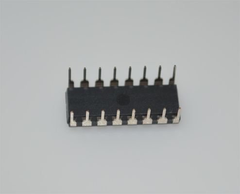 UC2846N Controller PWM a corrente 500kHz, Ingresso 8-40V 1A Totem Pole DIP-16 -40°C a +85°C