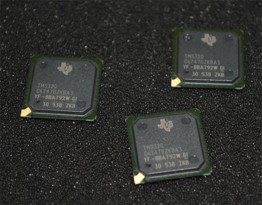 TMS320C6747DZKBA3 456MHz DSP Dual-Core 3648MBPS 32KB Cache L1 256KB RAM BGA-256 -40°C a +100°C DSP Industriale