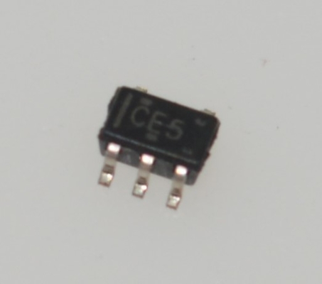 SN74LVC1G08DBVR Single 2-Input AND Gate 1.65-5.5V Fornitura 10ns Ritardo di propagazione SOT-23-5 -40°C a +125°C