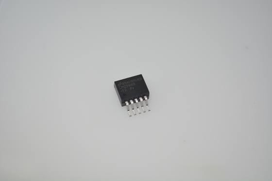 LM2596SX-12 12V 3A Step-Down Converter con ampio 4.5V-40V Input 80% Efficienza di uscita regolabile, protezione termica bassa ondulazione e compatto TO-263 pacchetto per una regolazione affidabile della potenza