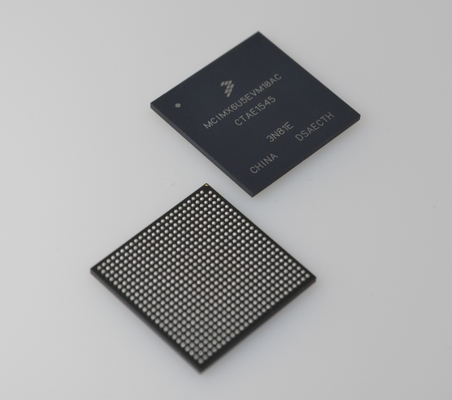 MCIMX6U5EVM10AC i.MX 6UltraLite ARM Cortex-A7 MPU 528MHz 128KB Cache L2 Ethernet 10/100 2x USB 2.0 8x UART Avvio sicuro Temperatura industriale (-40°C a +105°C) Design a basso consumo