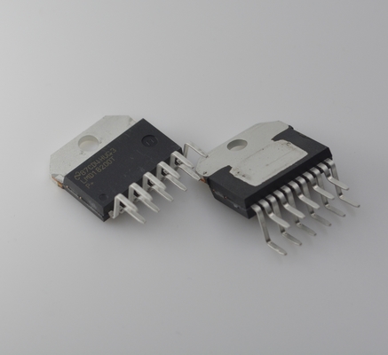 LMD18200T Driver Motore a Ponte H 3A 55V Max Controllo PWM Protezione Termica Basso RDS(on) Compatibile TTL/CMOS Package SOIC-15 - Ideale per Robotica e Controllo Movimento