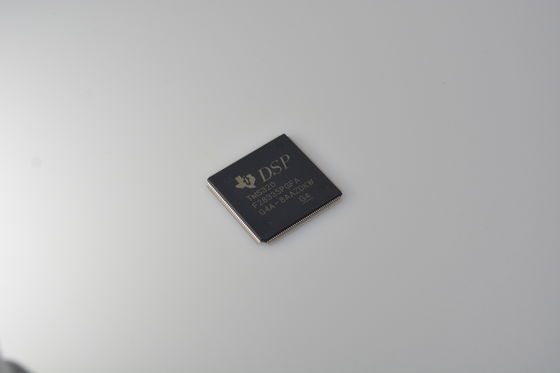 TMS320F28335PGFA DSP ad alte prestazioni a 150MHz con unità a virgola mobile, 512KB Flash, 68KB RAM, ADC a 16 canali, CAN/SPI/I2C e intervallo di temperatura industriale per sistemi di controllo in tempo reale