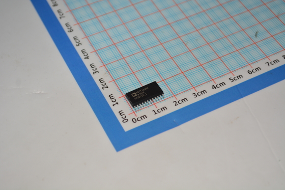 AD7712ARZ ADC a 24 bit Σ-Δ con PGA a basso rumore integrato, funzionamento a 5V/3V, alta precisione, filtraggio flessibile e bassa potenza per la rilevazione di precisione