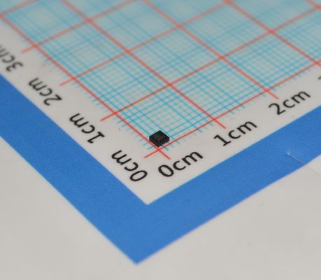 BQ294701DSGR - Protezione Li-Ion per Celle con Rilevamento Sovratensione/Sottotensione 2 celle, Corrente 1µA, Gamma 3.6V-10V, Risposta 1ms, Termospegnimento e Package DSBGA