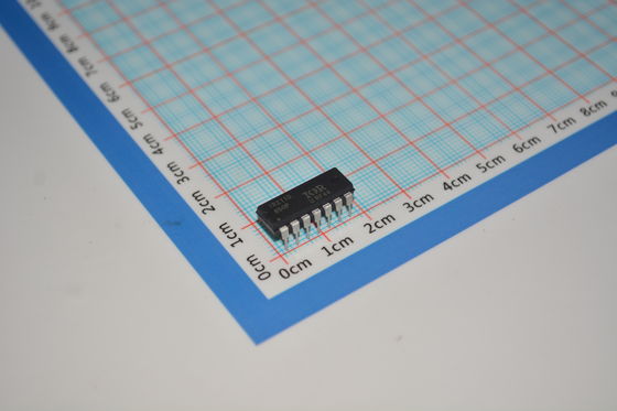 IR2110PBF Driver High/Low Side con capacità di 600V, 2.5A di picco in uscita, alimentazione 10V-20V, commutazione a 120ns, protezione UVLO e package PDIP compatto