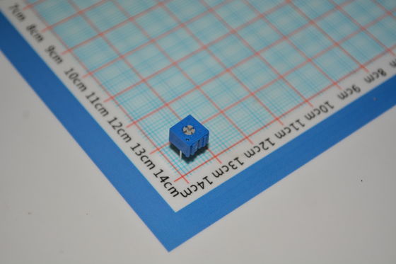 3362P-1-102LF Trimpot 1kΩ Potenziometro di precisione multigiro 10 giri ±10% Tolleranza Montaggio Through-Hole Elemento Cermet Regolabilità affidabile Ideale per calibrazione e messa a punto del circuito