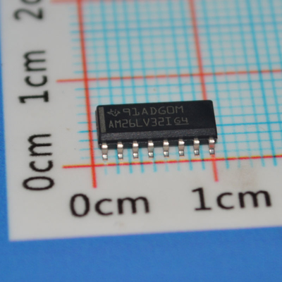 AM26LV32IDR Quad Differential Receiver 3V a 3.6V Funzionamento 32Mbps ±15kV ESD Fail-Safe 8kV HBM Industrial Temp TTL/CMOS per reti RS-422/485