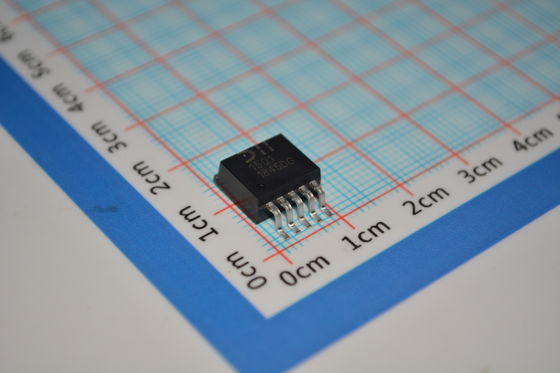 AP1501-K5G-13 Convertitore Step-Down 5V/3A con Ingresso 4.5-40V 90% Efficienza Bassa Corrente di Riposo Spegnimento Termico Frequenza 500kHz and Package SOT-23