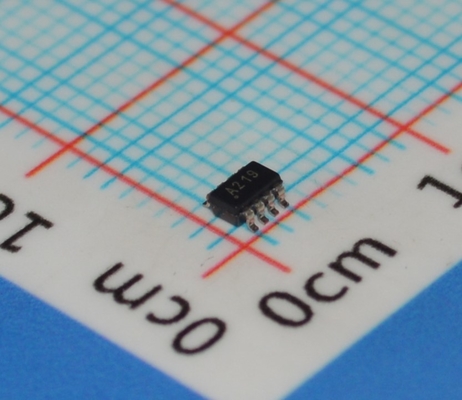 INA219AIDCNR Monitor di corrente/potenza ad alta precisione con interfaccia I2C 0,1% di accuratezza, intervallo 26V, rilevamento bidirezionale a basso offset, minuscolo package SOT-23, calibrazione e avvisi programmabili
