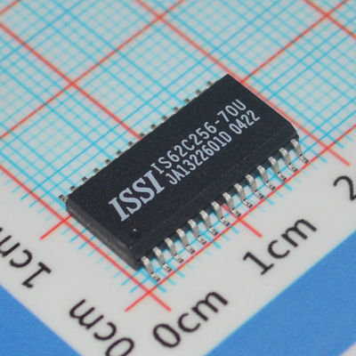 IS62C256-70U SRAM ad alta velocità 32Kx8 Tempo di accesso 70ns Basso consumo CMOS Operazione 5V Intervallo di temperatura industriale Compatibile TTL Ritenzione dati affidabile Facile da usare Pacchetto a 28 pin