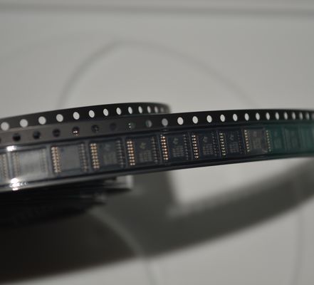 TPS26600PWPR eFuse da 42 V/3 A con IQ ultra-basso ±1,5% Soglia OVP Limite di corrente regolabile Power Good Protezione da inversione di polarità e ingresso/uscita