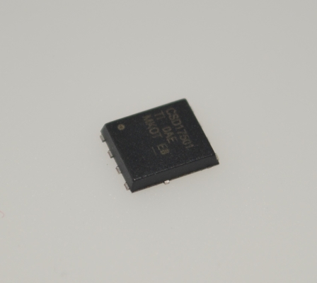 CSD17522Q5A 25V/4.7mΩ NexFET MOSFET con 40A Pulso 1.5V Max VGS ((th) AEC-Q101 Qualified SON 5x6mm Package Halogen-free and Ultra-Low Qg & Qgd