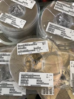 TAJA475K010RNJ 4.7μF 10V Tantalum Capacitor 10% Tol 1310 Case Low ESR Alta affidabilità AEC-Q200 Qualified Wide Temp Range per applicazioni automobilistiche e industriali