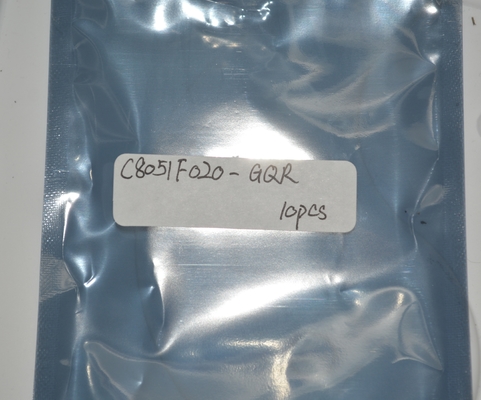 C8051F020-GQR ad alta velocità, 25 MIPS, core 8052, 64KB Flash In-System, 4.5KB RAM, ADC a 12 bit, DAC doppi a 12 bit, LQFP a 64 pin, intervallo di temperatura industriale, set di periferiche esteso