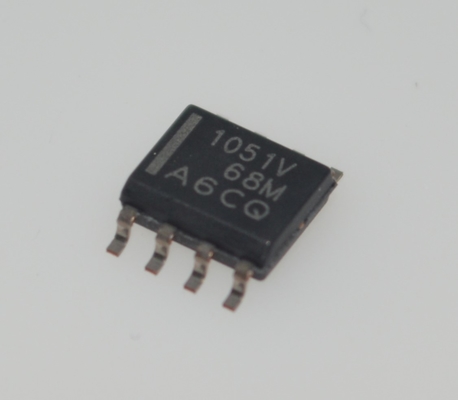 TCAN1051VDQ1 AEC-Q100 CAN FD Transceiver ad alta velocità e basso consumo con modalità Sleep Wake-Up e protezione robusta per reti automobilistiche conformi a SAE J2962-2