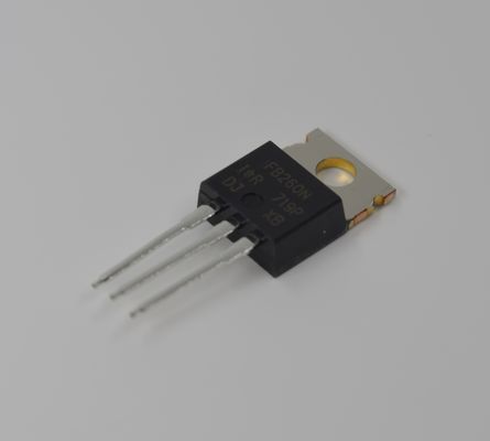 IRFB260NPBF MOSFET a canale N 200V 46A Ultra-Basso 19mΩ Rds(on) Pacchetto TO-220 Livello Logico Commutazione Veloce Alta Robustezza Valutato per Valanga per Conversione Motore e Potenza