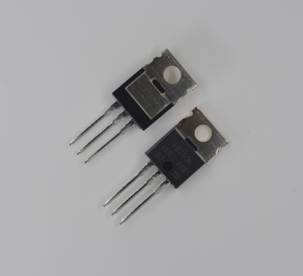 IRFB260NPBF MOSFET a canale N 200V 46A Ultra-Basso 19mΩ Rds(on) Pacchetto TO-220 Livello Logico Commutazione Veloce Alta Robustezza Valutato per Valanga per Conversione Motore e Potenza