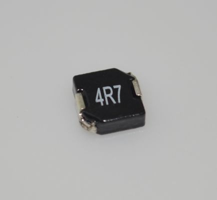 SRP7030-4R7M 4.7μH Induttore di potenza blindato con 9.6mΩ Basso DCR 15.8A Alto Isat Ferrite Core Alta corrente a bassa perdita Compatto 7.3x7.3x3.0mm per alimentatori