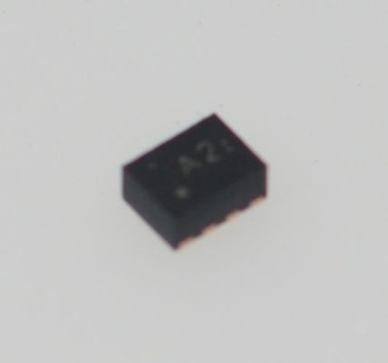 TPS62822DLCR Convertitore step-down da 2,25 MHz e 2 A con 6,5μA IQ Ingresso 1,8 V-6,5 V Riferimento 0,6 V±1% Ciclo di lavoro 100% Power Save PWM forzato e SON-8 da 2 mm x 2 mm