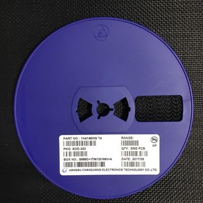 Diodo di commutazione ad alta velocità 1N4148WS con tensione nominale di 100V, corrente di 150mA, capacità ultra-bassa di 2pF, recupero di 4ns, package miniaturizzato SOD-323, qualificato AEC-Q101 per applicazioni automobilistiche e generiche