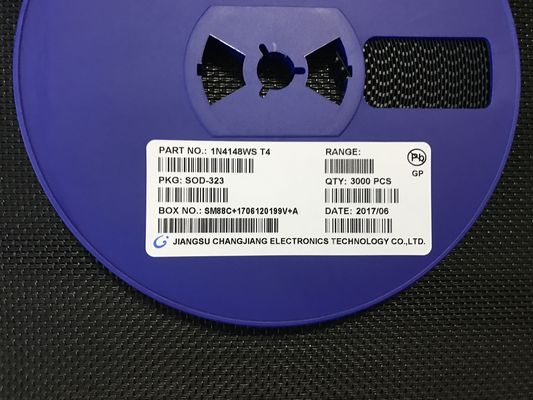 Diodo di commutazione ad alta velocità 1N4148WS con tensione nominale di 100V, corrente di 150mA, capacità ultra-bassa di 2pF, recupero di 4ns, package miniaturizzato SOD-323, qualificato AEC-Q101 per applicazioni automobilistiche e generiche