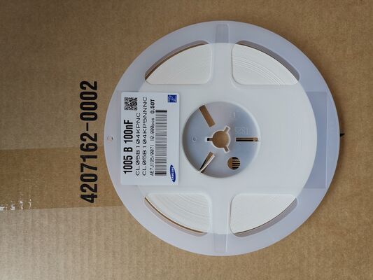 Miniatura 0402 X5R MLCC 0.1μF Alta capacità 16V Rating Stabilità ad alta frequenza Basso ESR RoHS Compliant Affidabilità superiore per decoppiamento e filtraggio avanzati in elettronica compatta