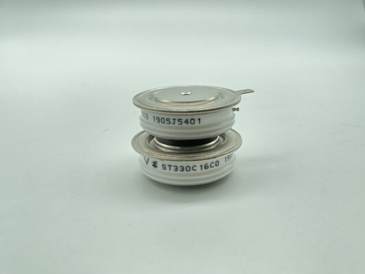 VS-ST330C16C0 1600V 330A Modulo a Mezzo Ponte Basso Vce (sat) Basse Perdite Alta robustezza del corto circuito NTC integrato Per inverter industriali e UPS ad alta potenza