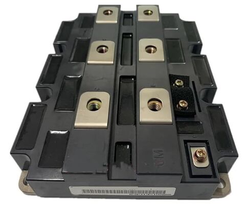 Modulo IGBT ad alta corrente CM900HC-90H 900V 900A Bassa VCE(sat) 2.7V Elevata robustezza ai cortocircuiti Basse perdite di commutazione Alto isolamento Per azionamenti industriali pesanti e Mega UPS