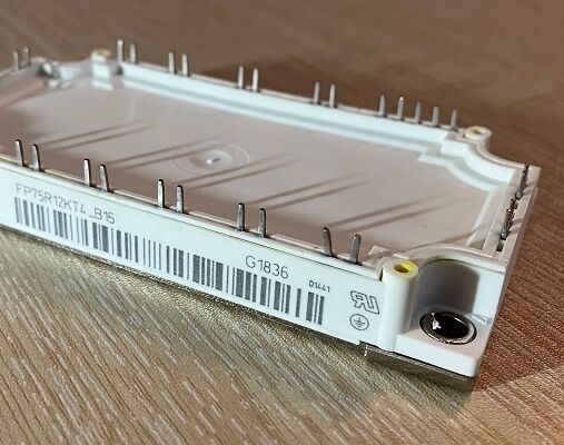 FP75R12KT4 B15 1200V 75A PIM Modulo IGBT TRENCHSTOPTM IGBT4 Con basse perdite di commutazione Rettificatore integrato e base di rame del freno NTC Alta frequenza di commutazione per motori