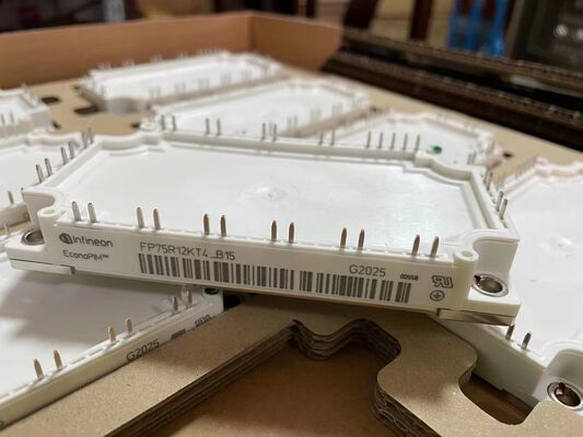 FP75R12KT4 B15 1200V 75A PIM Modulo IGBT TRENCHSTOPTM IGBT4 Con basse perdite di commutazione Rettificatore integrato e base di rame del freno NTC Alta frequenza di commutazione per motori