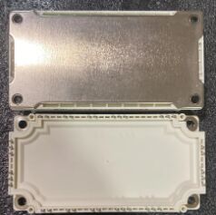 FP100R12KT4 1200V 100A PIM IGBT Module TRENCHSTOP™ IGBT4 Bassa VCE(sat) 2.1V Raddrizzatore Integrato e Freno Piastra di Base in Rame NTC Bassa Perdita di Commutazione Per Azionamenti Motore