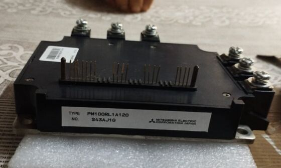 PM100RL1A120 1200V 100A IPM 5th-Gen CSTBTTM Low VCE ((sat) 1.75V Protezione da cortocircuito integrato per l'azionamento