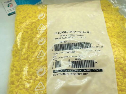 281934-2 2 Posizioni 2.5mm Passo Connettore Wire-to-Board Angolato Through Hole Schermato con Blocco a Frizione Polarizzato Stagnato per Applicazioni Industriali e Automotive