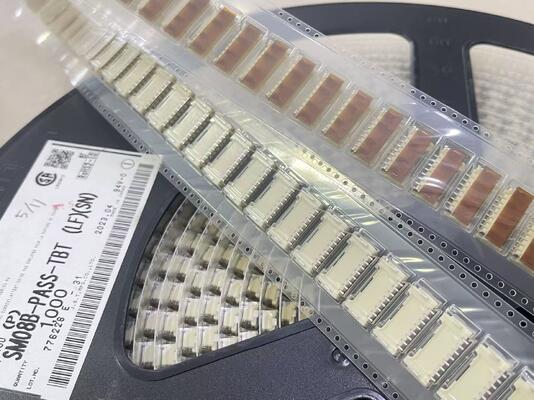 SM08B-PASS-TBT Compatto robusto sicuro ad alta ritenzione senza saldatura versatile e affidabile – ideale per spazi ristretti che richiedono connessioni PCB stabili